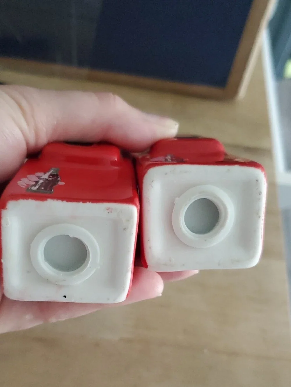 Coca-Cola Red & White Vending Machine Salt and Pepper Shakers Set